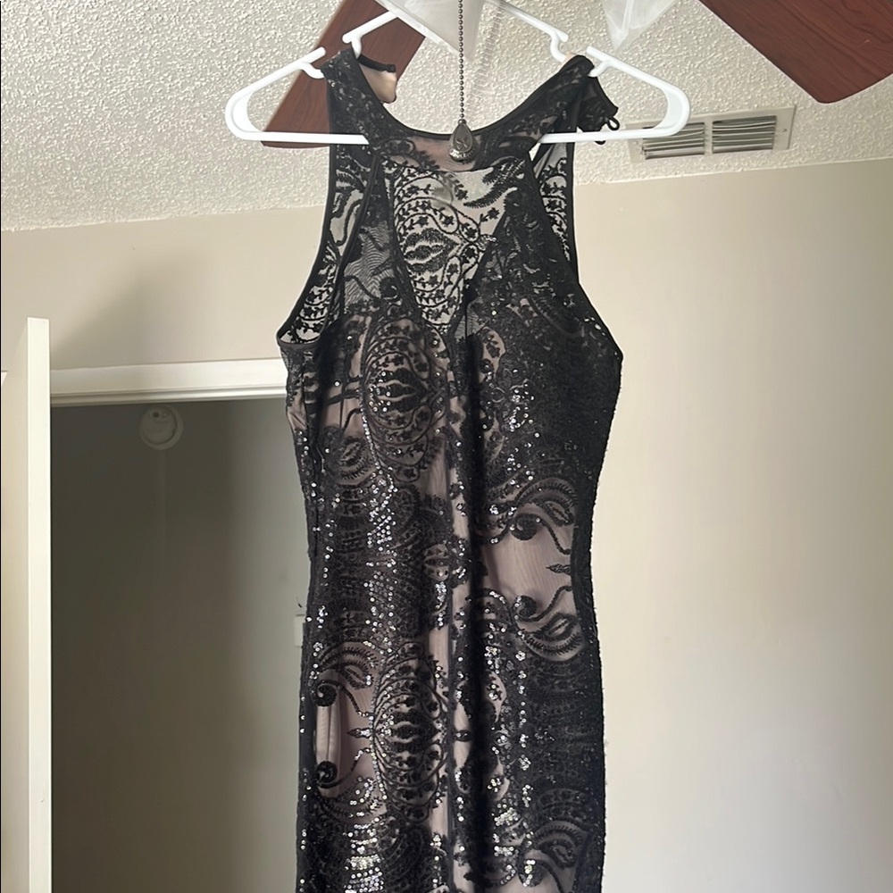 PROM SEASON IS HERE! Elegant Black Lace Dress